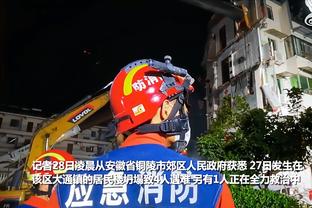 字母哥爱惨德式热狗甚至偷偷打包：前10年怎么没人跟我说？